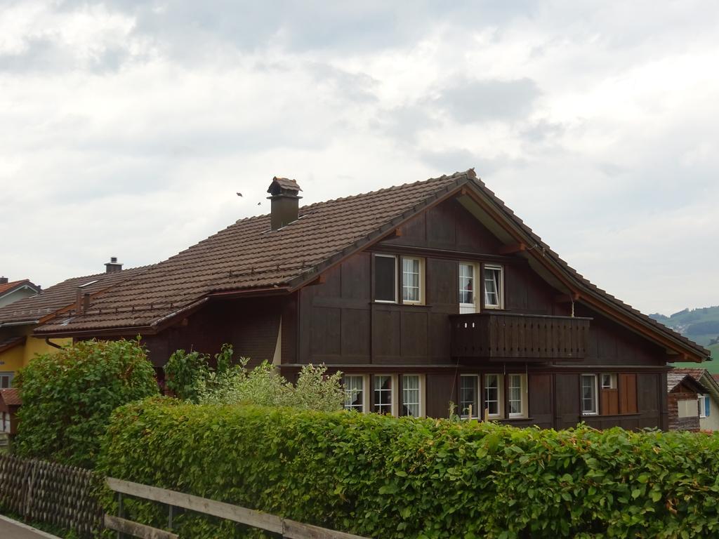 Inauen *